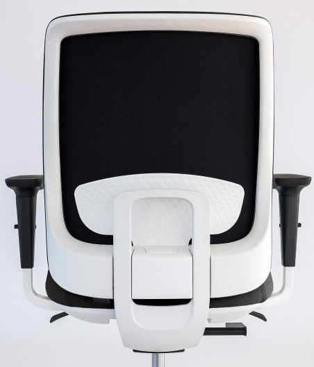 TRIM negro detalle 7