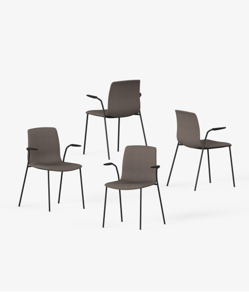 silla tapizada marron perspectiva 2