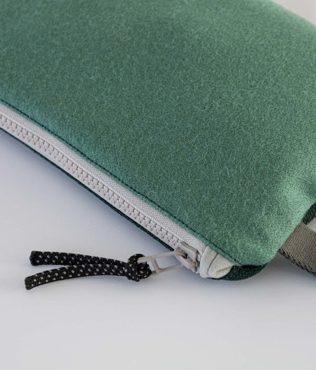 neceser verde cremallera
